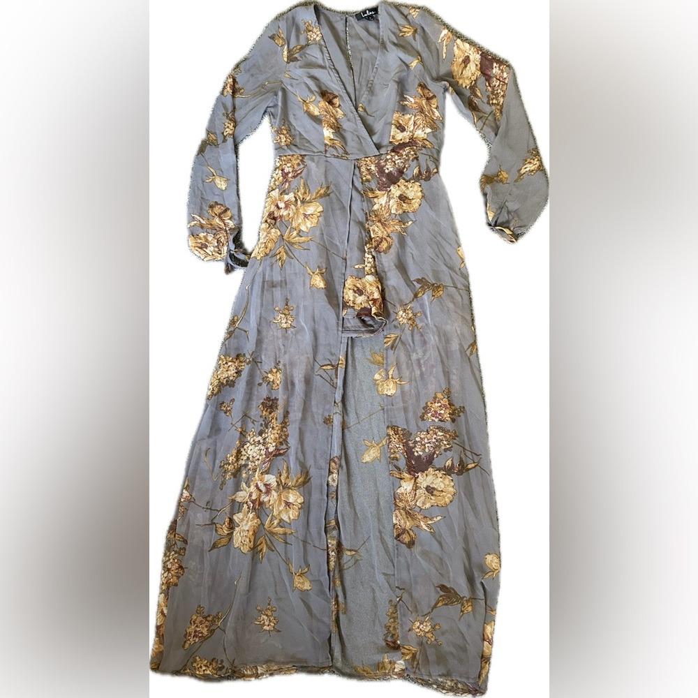 Lulu’s Fine and Dandelion Grey Floral Print Romper - Picture 11 of 15